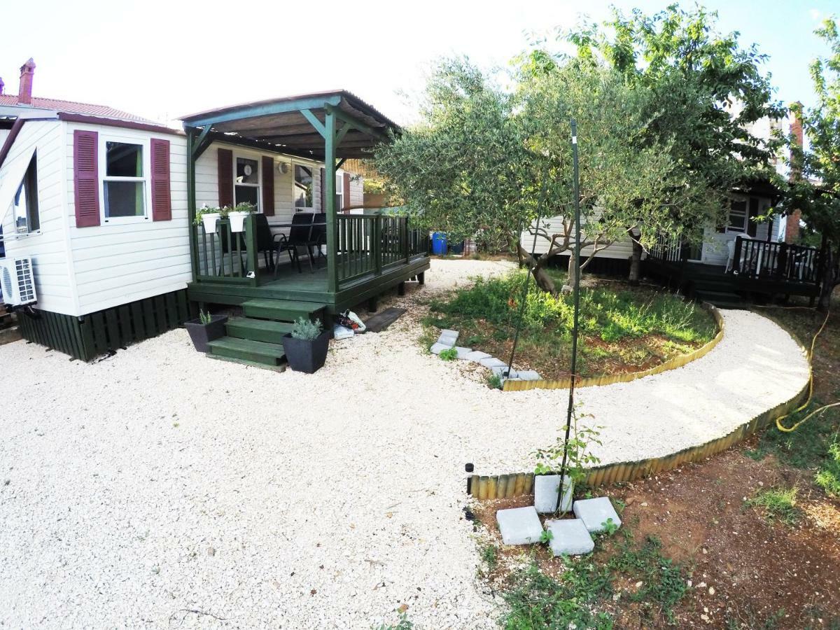 זאדאר Accommodation Suzy מראה חיצוני תמונה